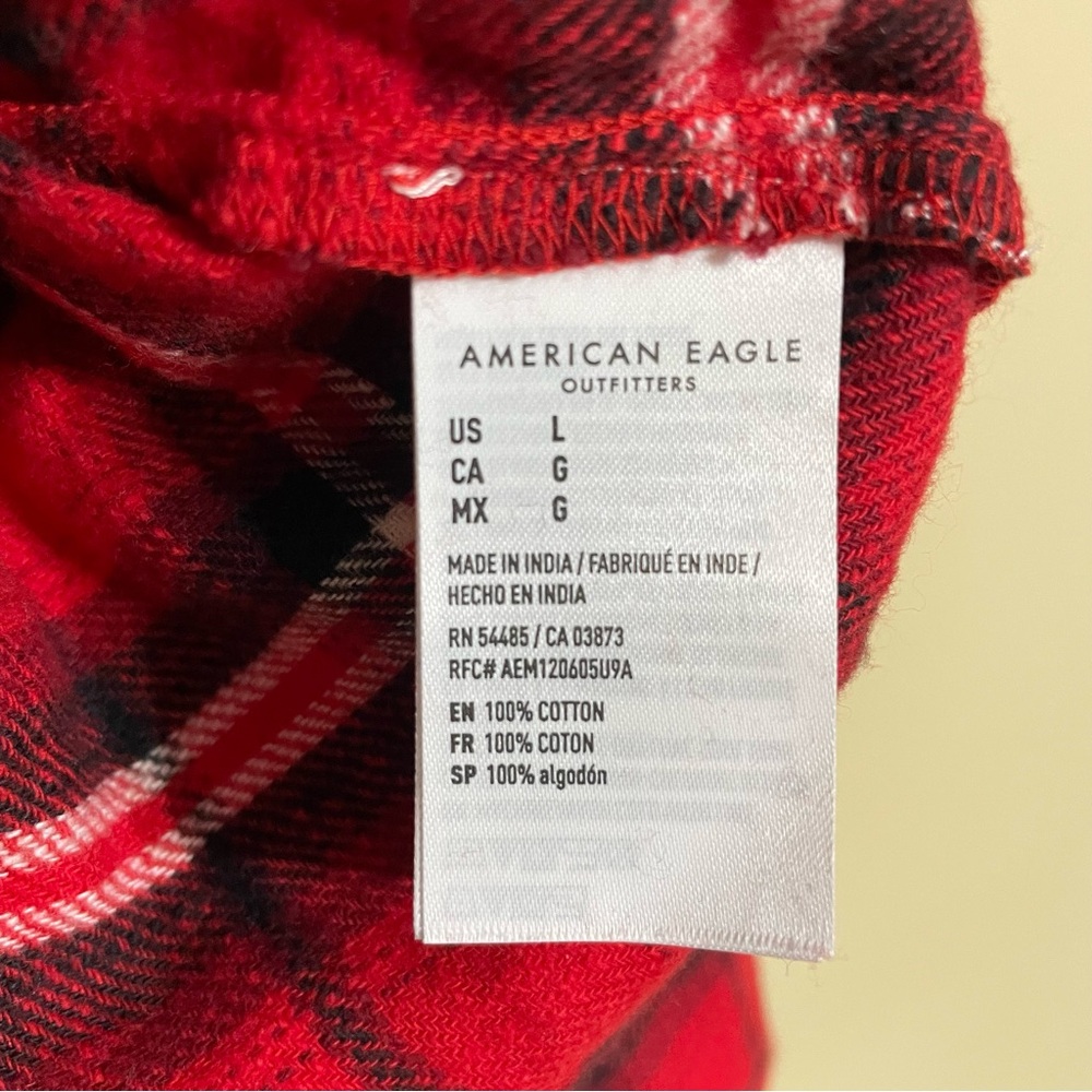 American Eagle Outfitters Red crop Flannel Button Down 100% cotton‎ large - Picture 3 of 4